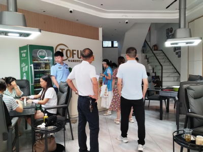 锦湖社区：隐患排查不松懈 规范经营护平安