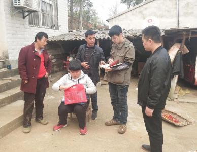峪山镇组织开展脱贫攻坚交叉检查活动