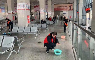 襄州汽车客运站开展清洁家园活动