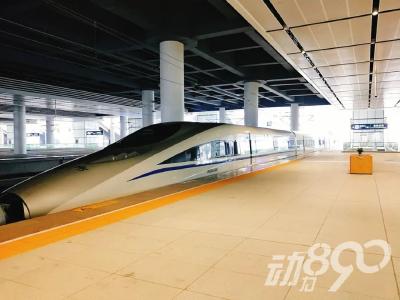 襄阳东站正式开始恢复运营