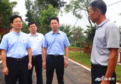 郄英才：充分发挥基层党组织战斗堡垒作用   扎实推进脱贫攻坚和乡村振兴工作