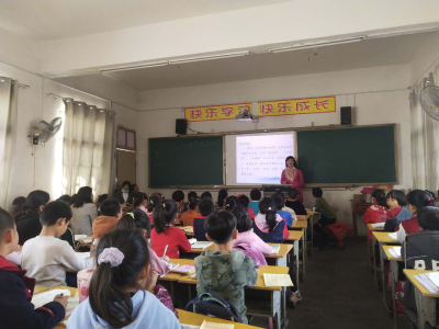 城乡学校帮扶“联姻” 携手提升教学质量——区四中小学部与石桥镇黑龙小学结对帮扶