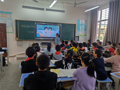 襄州区八一路小学：守护童年  护苗爱苗