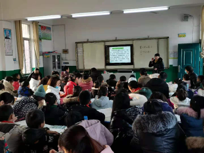 双沟镇中心学校开展教研活动提升教学水平
