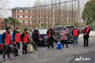 龙王镇“红马甲”：用“掌心”赢得“民心 ”