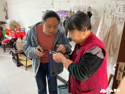 襄州肖湾：关爱老年人 服务送上门