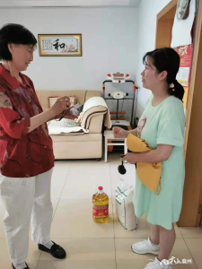 肖湾街道：走访慰问失独家庭  真情关怀暖人心