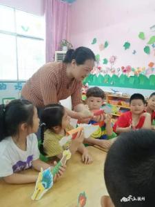 张湾中心幼儿园：砥砺前行--我与幼儿园共蜕变