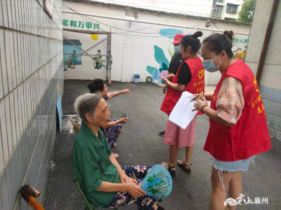 党员社区“双报到”    筑牢疫情“防控墙”