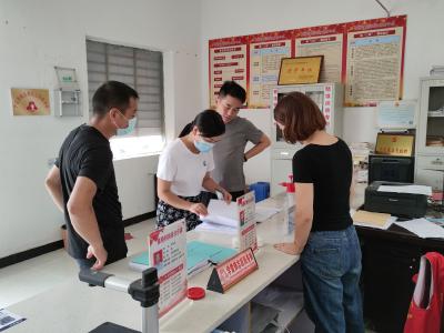 黄龙镇：落实“五到位”   全力保稳定