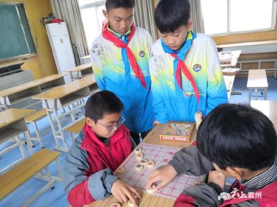 黄集镇薛集小学：抓好“五个一”  使“双减”工作初见效