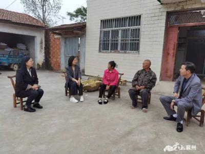 峪山镇开展“我为群众办实事”“三类户”走访活动