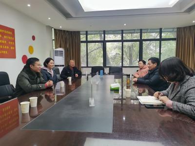 亲人般用心服务 猛虎样生威奋进 ---襄州区委老干部局新春基层大走访活动开启奋进年开门红