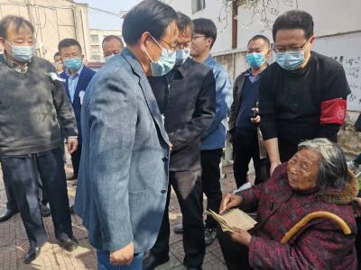 襄州社会各届送别“中国好人”李运生