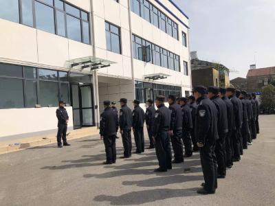 人勤春来早  辅警训练忙
