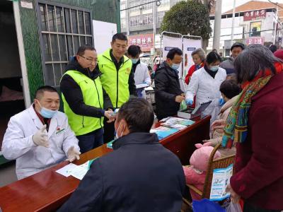 【学雷锋活动月】广泛开展学雷锋活动 培育文明道德新风尚