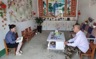 深入基层察民情 真抓实干解民忧