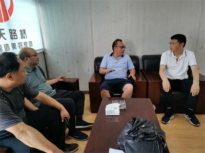 人大代表下基层  “三进三联”暖民心