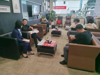 深入企业送政策 高效服务解民忧