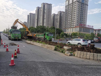 道路拓宽惠民生 为民办事暖人心