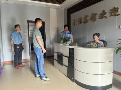 “扫黄打非”朱集在行动