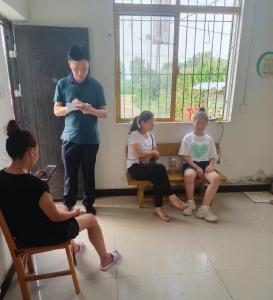 “反电诈” 压茬推进：干部宣传安装在前 人大督查在后 
