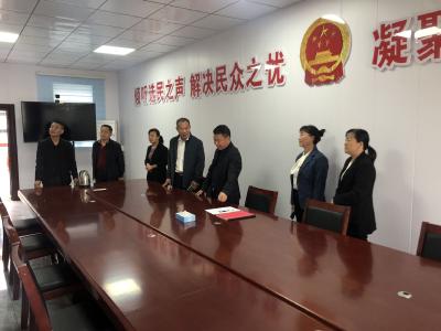 交流学习促提升 借鉴互助提质效