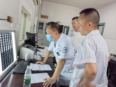 上下联动 释放医疗“红利”