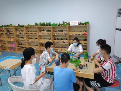  携手成长——襄州七中开展“心理健康教育月”活动
