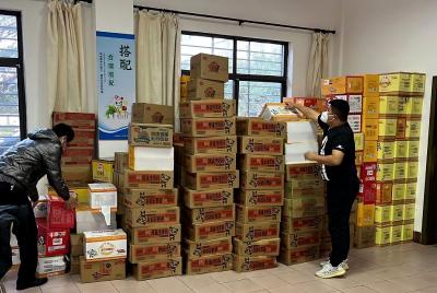 盼盼食品再捐赠300件面包助力疫情防控