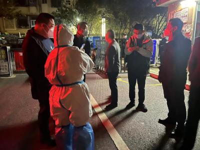 凝心聚力，共克时艰，“疫”不容辞