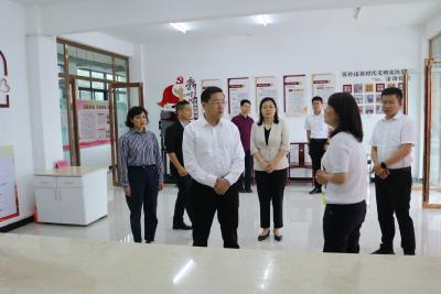 市领导到襄州区调研基层党建和重点项目建设工作