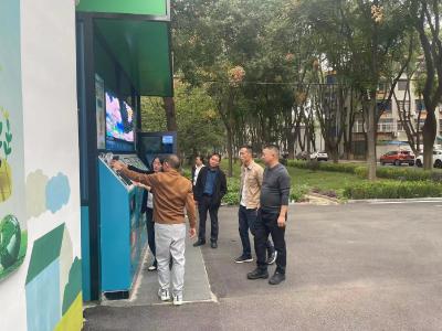 郧西县城管局考察组到襄州交流学习环卫管理工作 