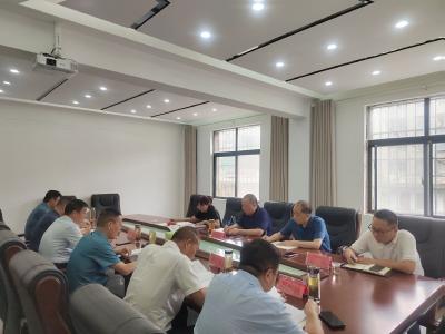 六镇人大主席齐聚 共商镇级人大工作
