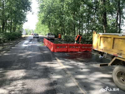 襄州区公路事务发展中心服务“三夏”保畅通