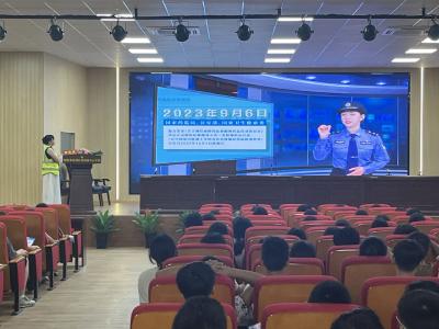 筑牢校园禁毒防线 守护青春无毒未来