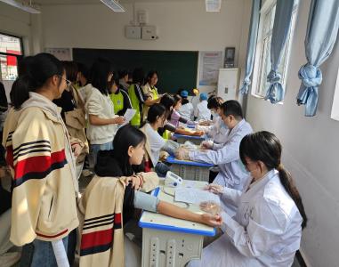 开展学生常见病监测  保障儿童青少年健康