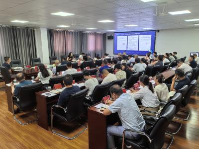 全区2025年第二次招商引资常规项目评审会召开