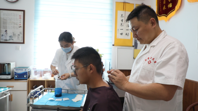 入伏首日，中医养生“三伏贴”火热开贴