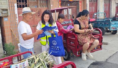 黄集镇：禁毒宣传进市场 筑牢防毒安全线