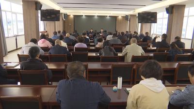 我区召开秋季秸秆禁烧工作推进会 以硬担当硬举措打赢大气收官攻坚战