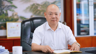 【楚商风采】李启良：从洗涤工坊到科技企业的跨界之路