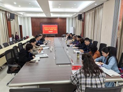 驻襄州区市十八届人大第三代表小组开展“代表进校园”专题活动