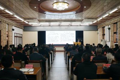 学习《习近平谈治国理政》第五卷专题宣讲暨区委理论学习中心组集体（扩大）学习会议召开