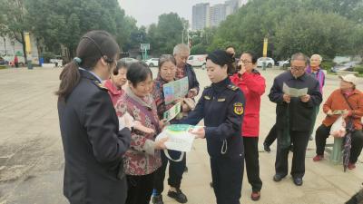 垃圾分类进社区 绿色理念入人心