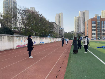 襄州五中：中考体育模拟赛“燃”起来