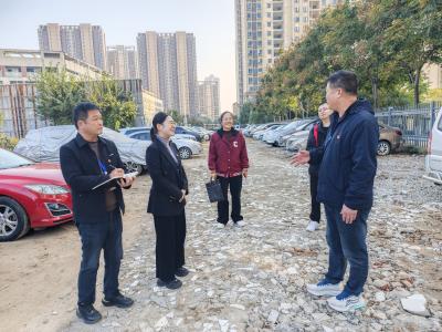 襄州：精准监督 破解“停车难”问题