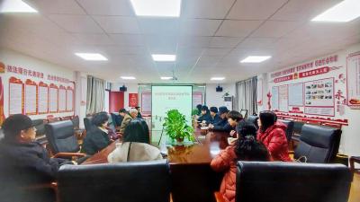 襄州区医疗保障局召开退休干部座谈会