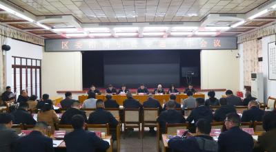 崔长领：发挥敢想敢干精神 把“两资三能”“炉火”烧得更旺