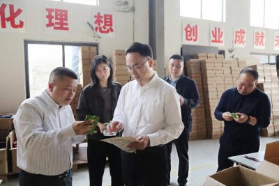 强化创新  打造叫得响的襄州商贸品牌